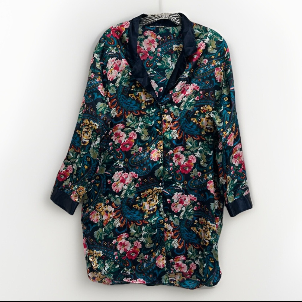 Victoria’s Secret Floral Satin Robe Size L Sleep Shirt Vintage